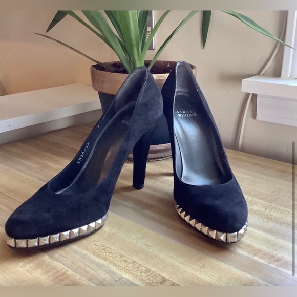 Rare Stuart Weitzman Black Suede Studded Platform Pumps Size 7 - Picture 3 of 8